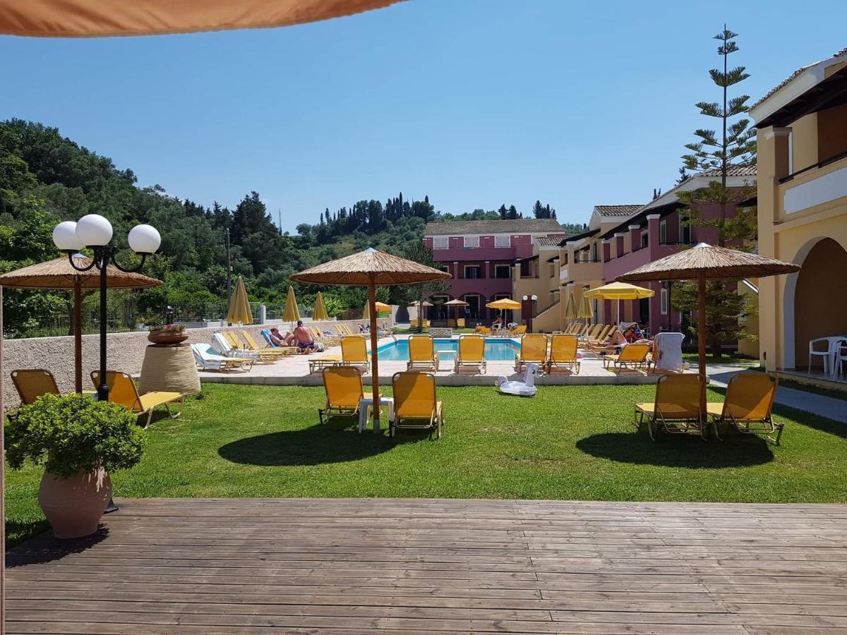 Hotel Sellas 2*