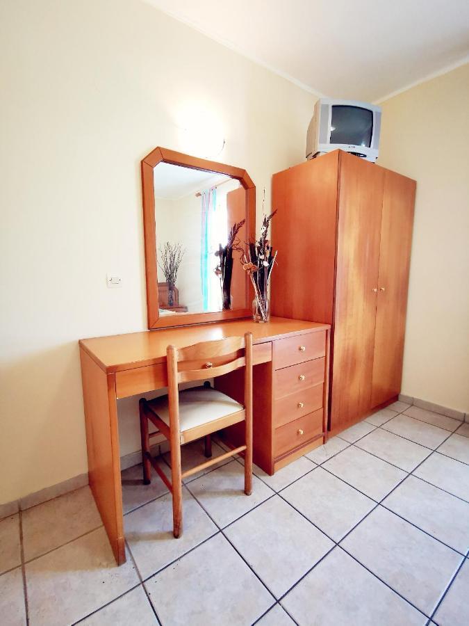 Sellas Hotel